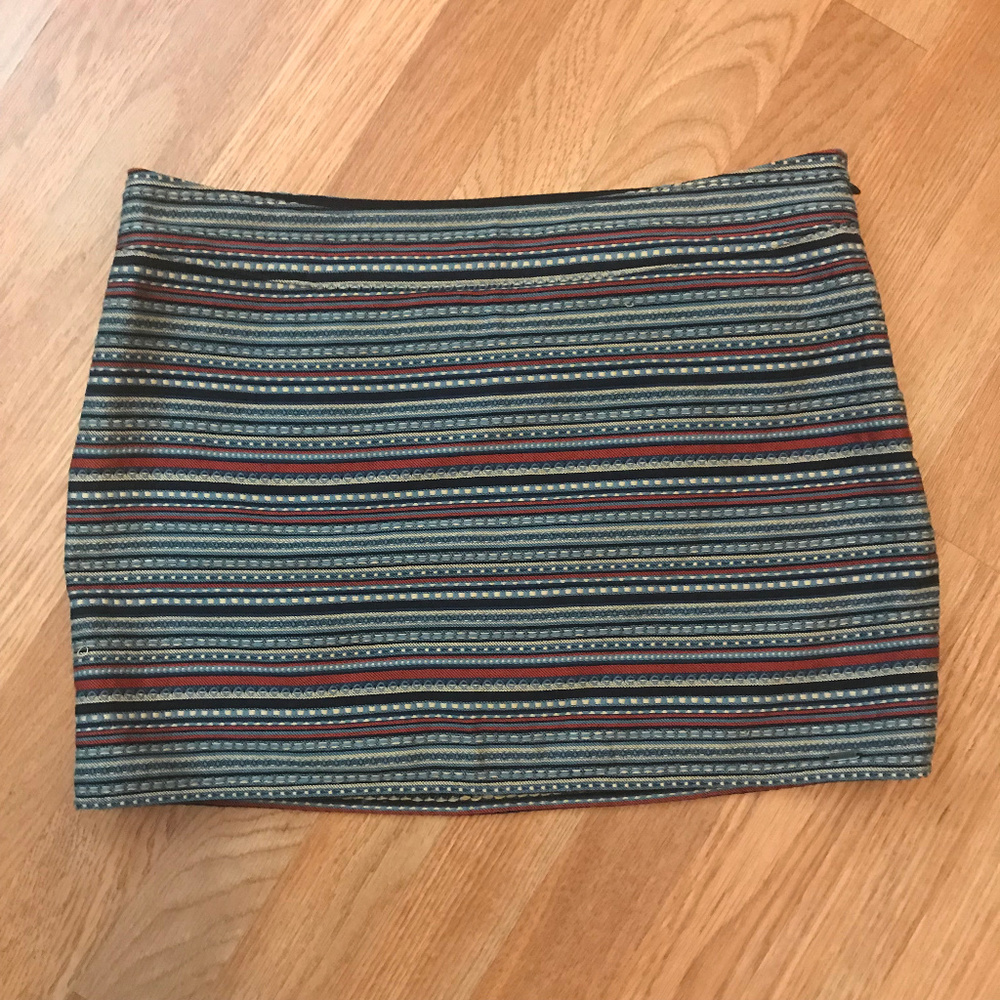 Hollister Striped Mini Skirt Sz 9 (G04) - Picture 1 of 5